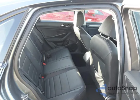 2021 Volkswagen Jetta 1.4T R-Line/1.4T S/1.4T Se z USA, uszkodzony, nr VIN 3VWC57BU4MM009095